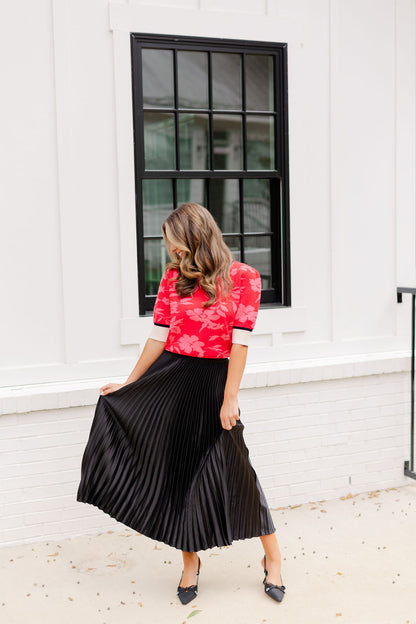 Floral Knit Short Sleeve Top