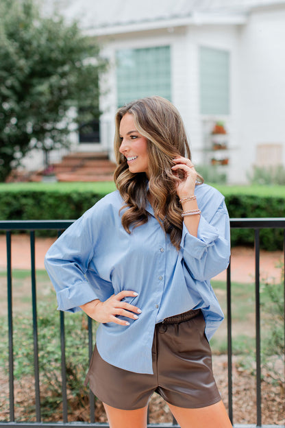 CLAIRE BUTTON DOWN TOP